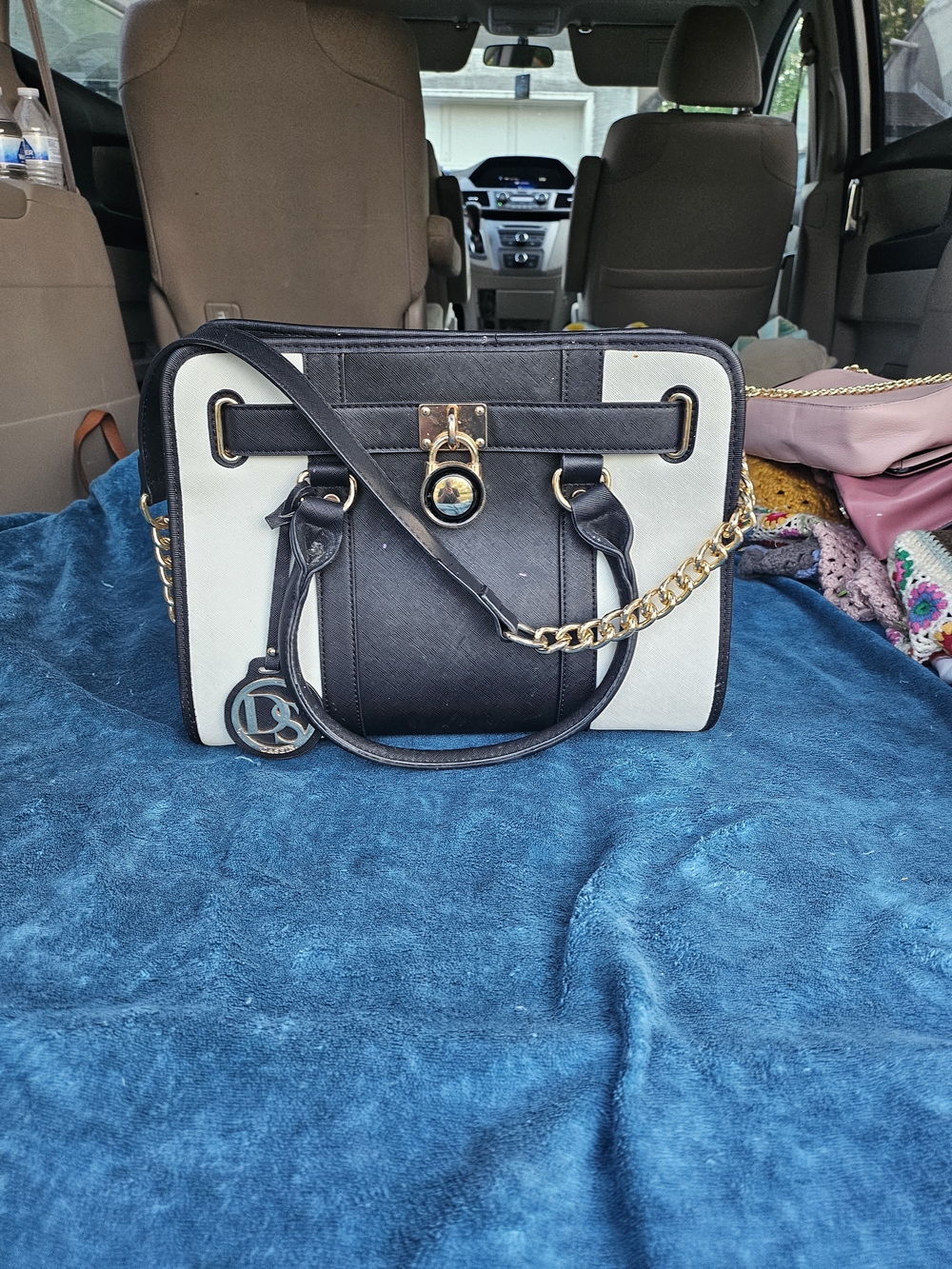 Black and Cream Structured DANSIN  Satchel Handbag with Gold Chain